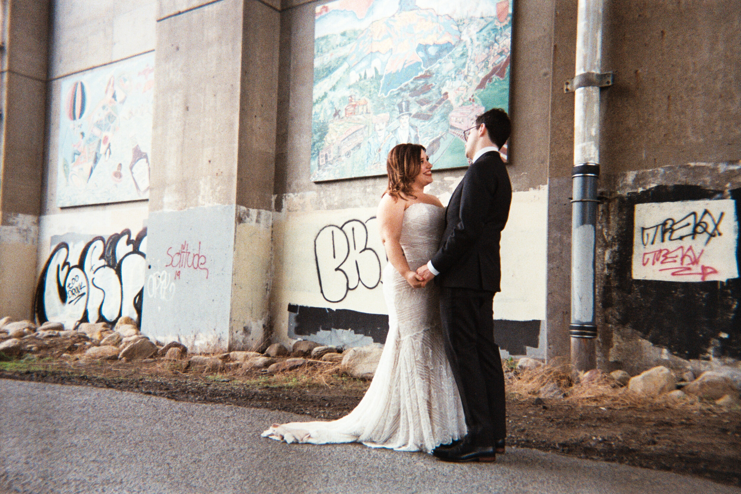 Pittsburgh NYC Film Wedding Photographer - Rat Lab - Lawrenceville - Stephanie Dave91.jpg