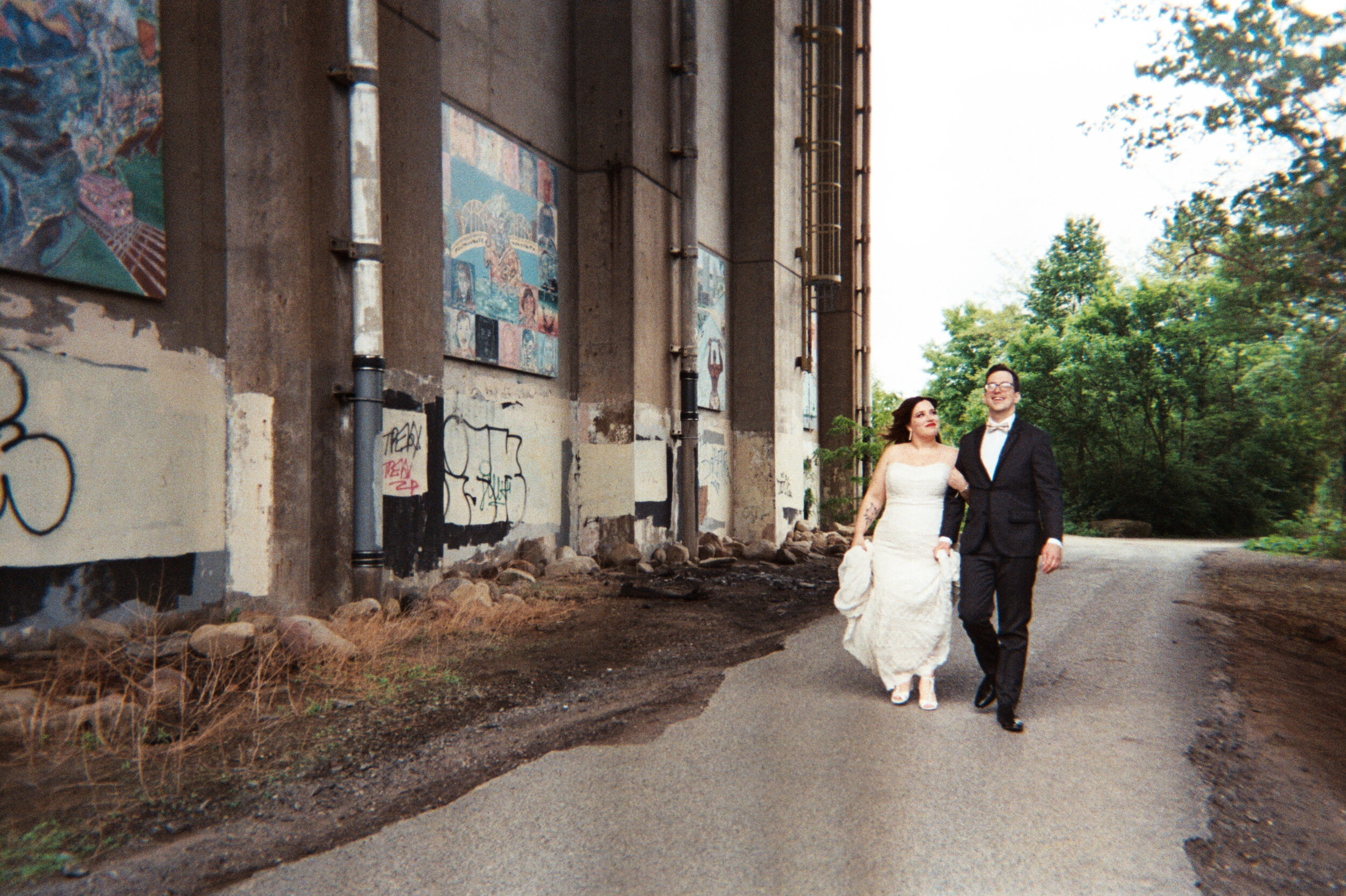 Pittsburgh NYC Film Wedding Photographer - Rat Lab - Lawrenceville - Stephanie Dave94.jpg