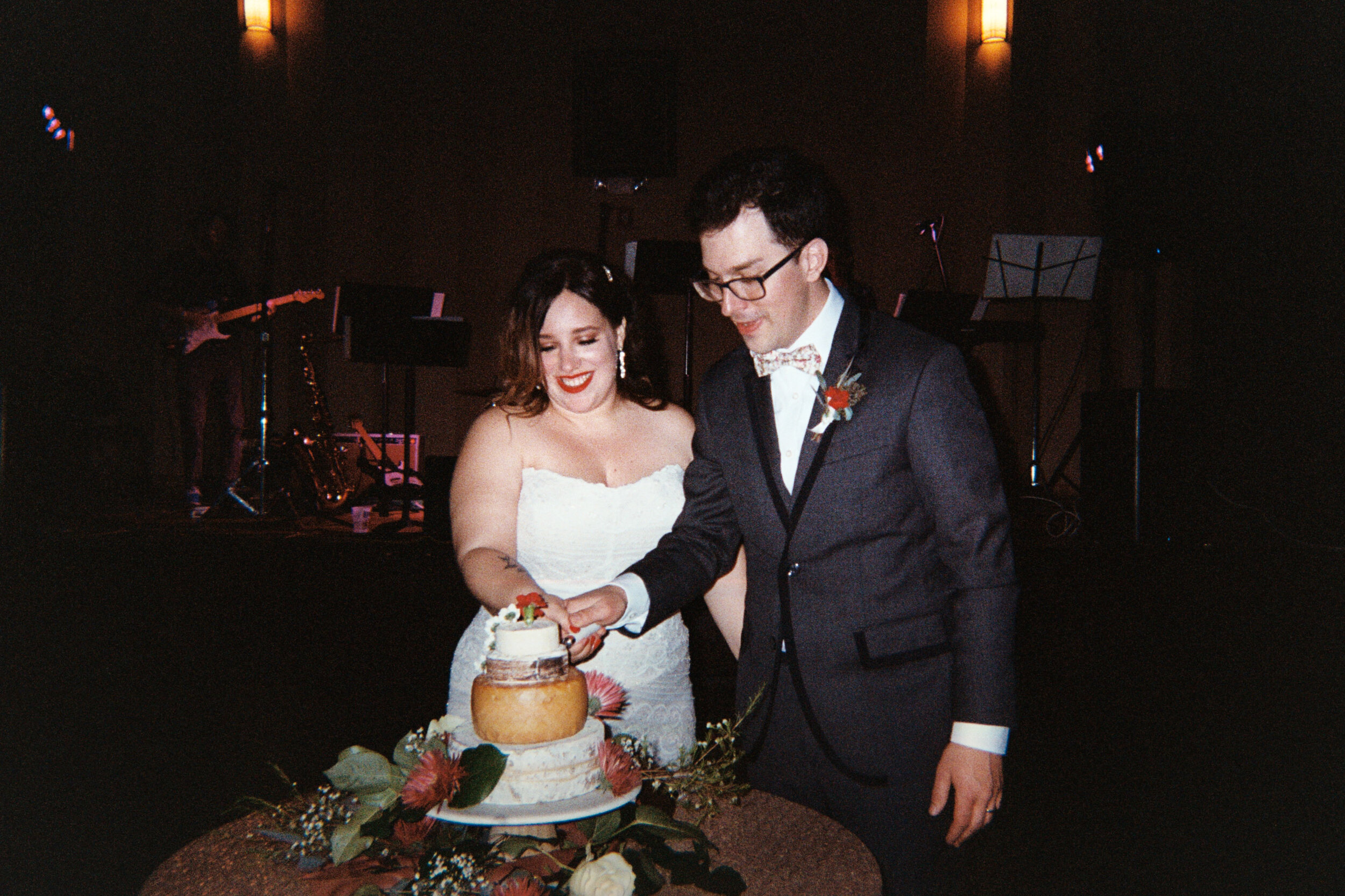 Pittsburgh NYC Film Wedding Photographer - Rat Lab - Lawrenceville - Stephanie Dave204.jpg