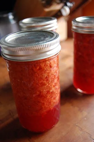 ©2013Lindsay-Obermeyer-Cherry-Jam-recipe.jpg