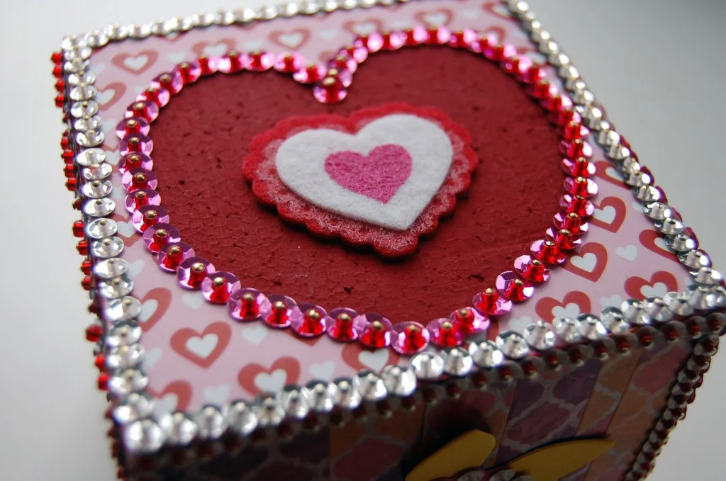 ObermeyerValentineCube.jpg