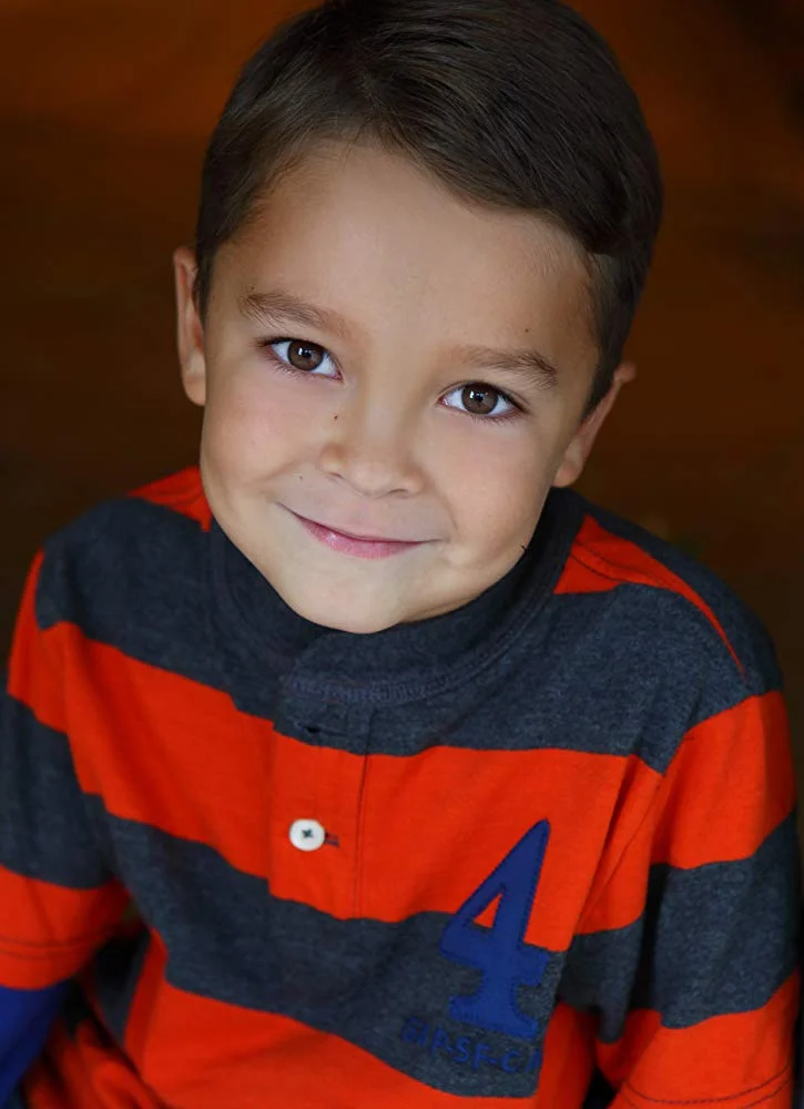 Pierce Gagnon is a good likeness for Robin