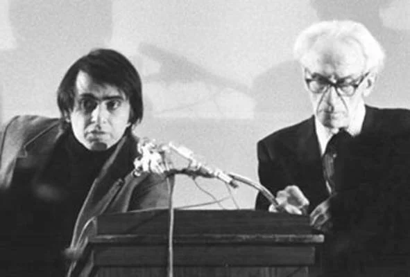 Sagan and Velikovsky, via everythingselectric.com