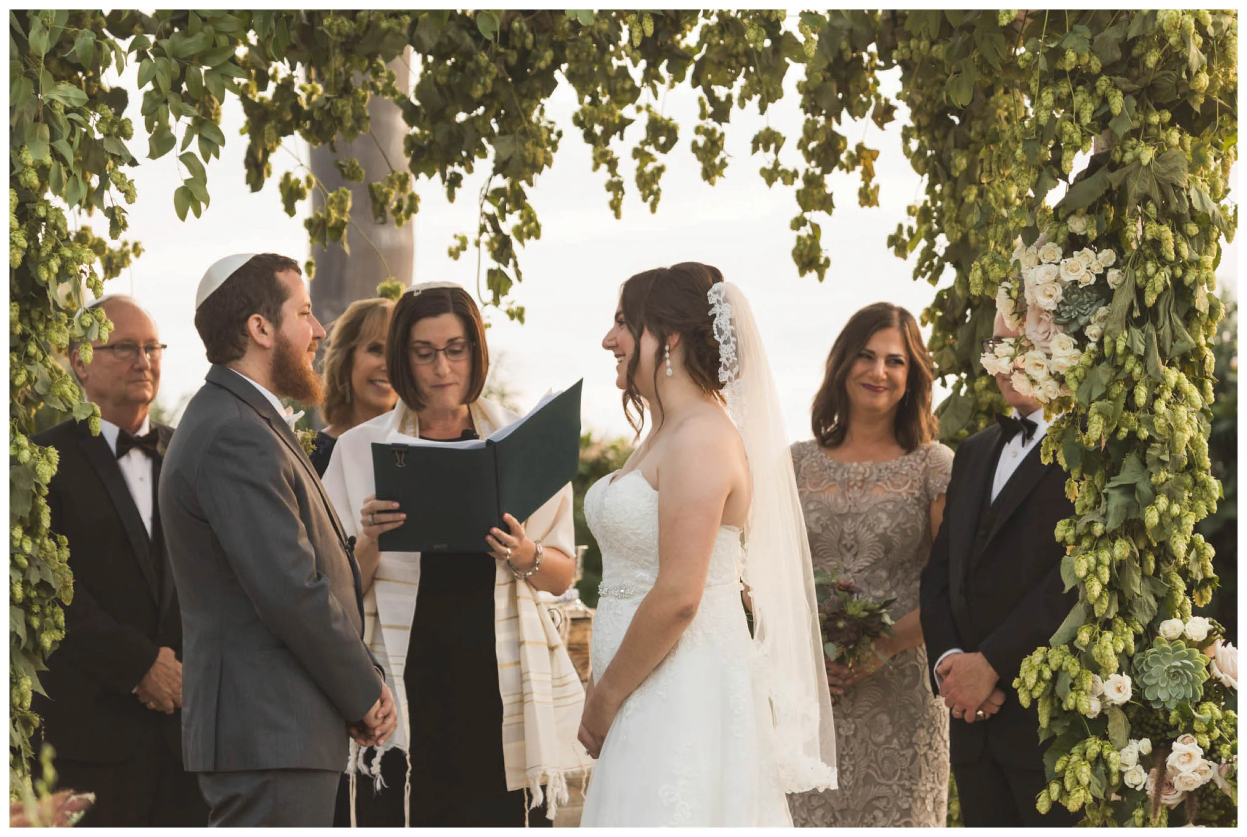shewanders.wedding.photography.san.diego.rustic._1707.jpg