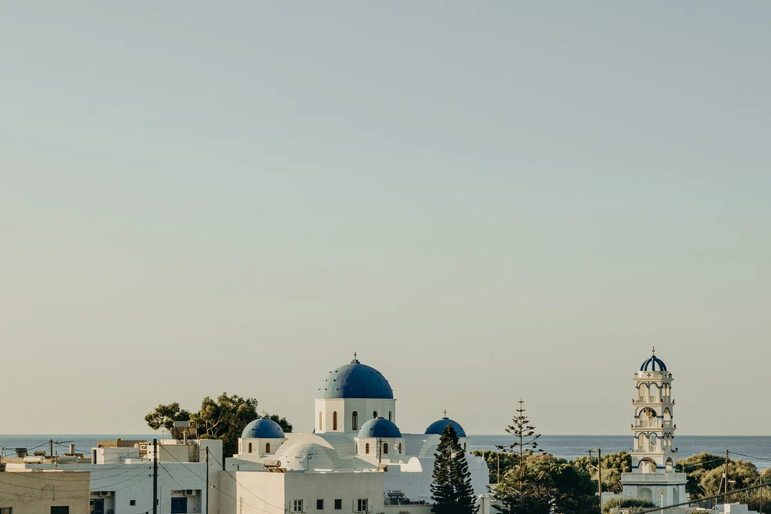 10041001shewanders.creativeclique.greece.jpg
