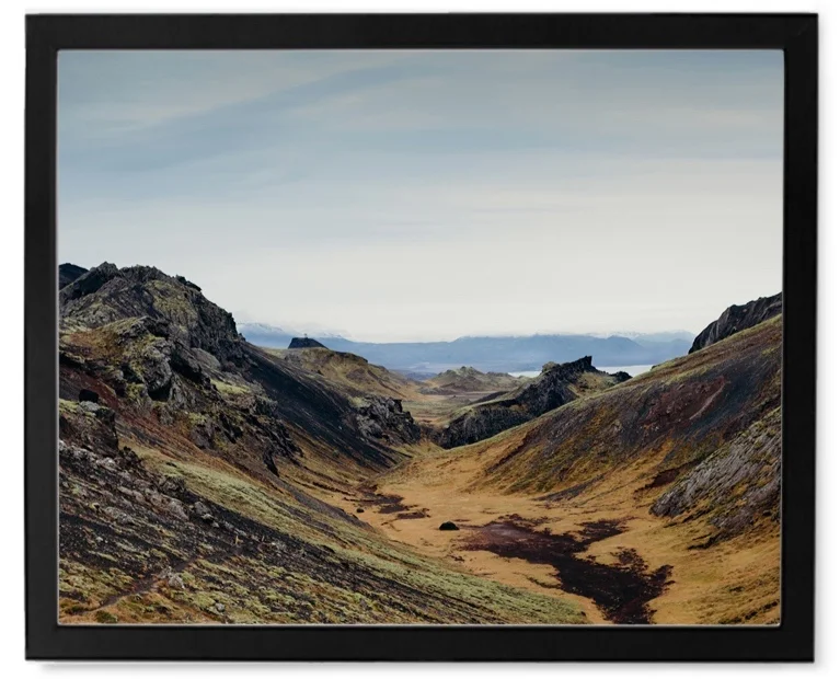 Iceland1%2BBlack.jpg