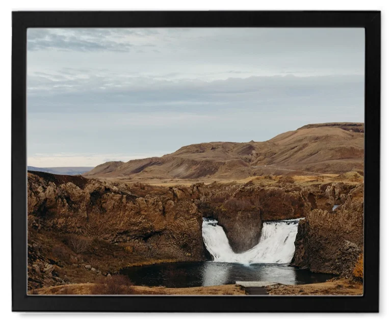 Iceland5+Black.jpg