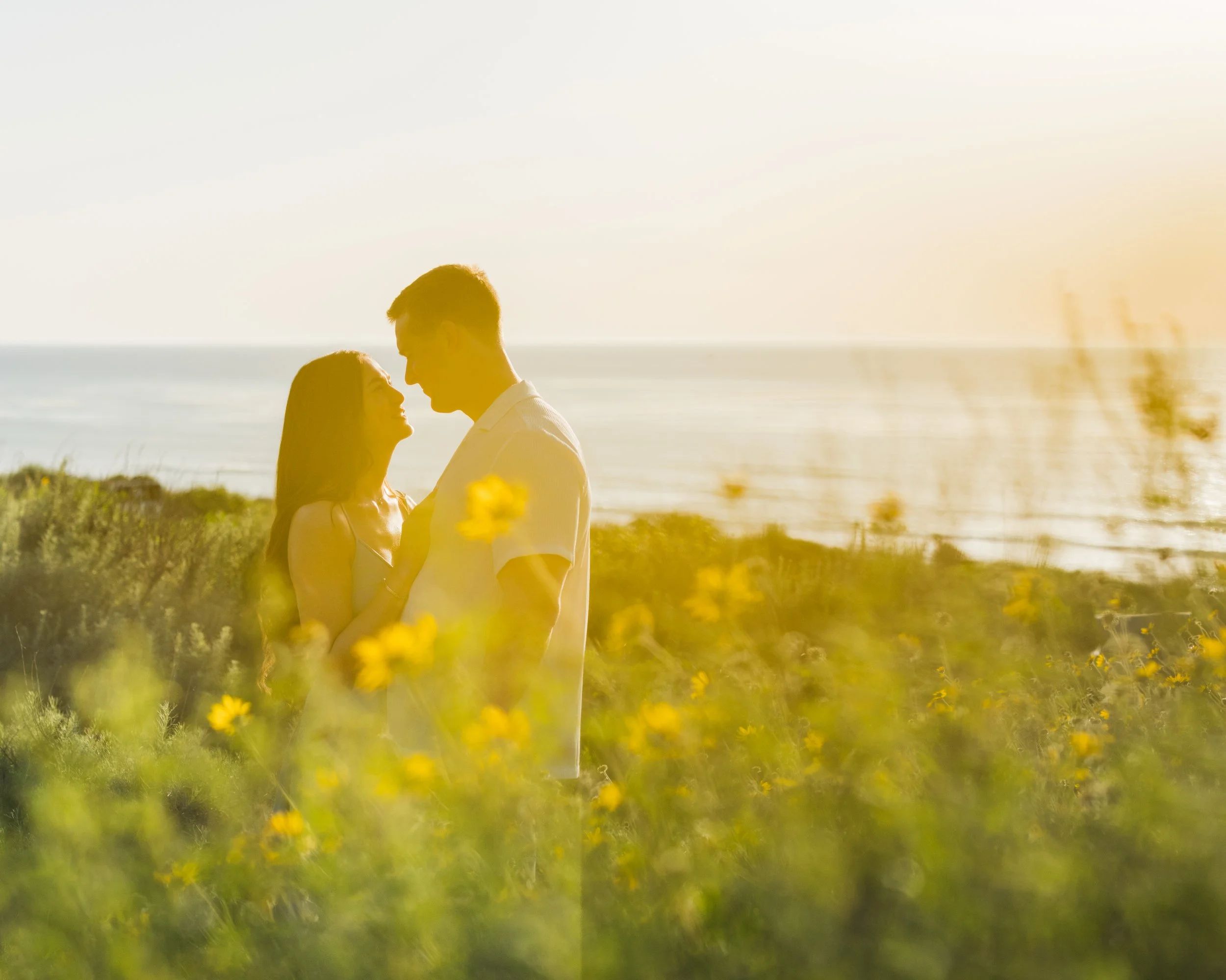 shewanders.photography.loves.mc.sunset.cliffs.engagement-1005.jpg