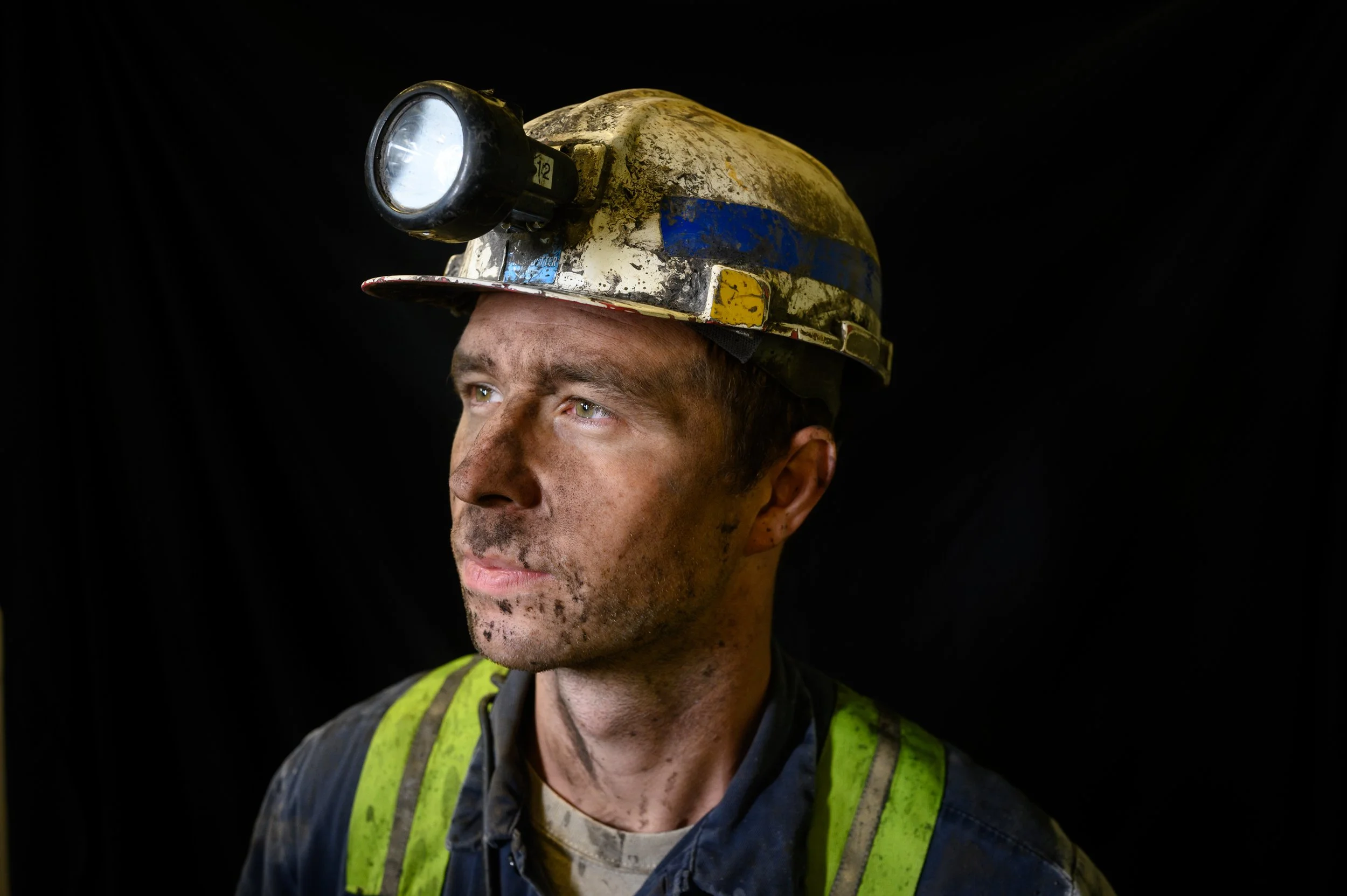  Miner Kevin Backus, 32, of Mt. Lookout, W.Va., at CONSOL Energy’s Harvey Mine. 