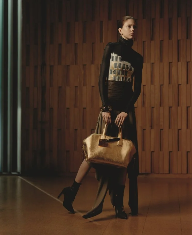loewe-fw16-lookbook_by_jamie-hawkesworth_(4).jpg