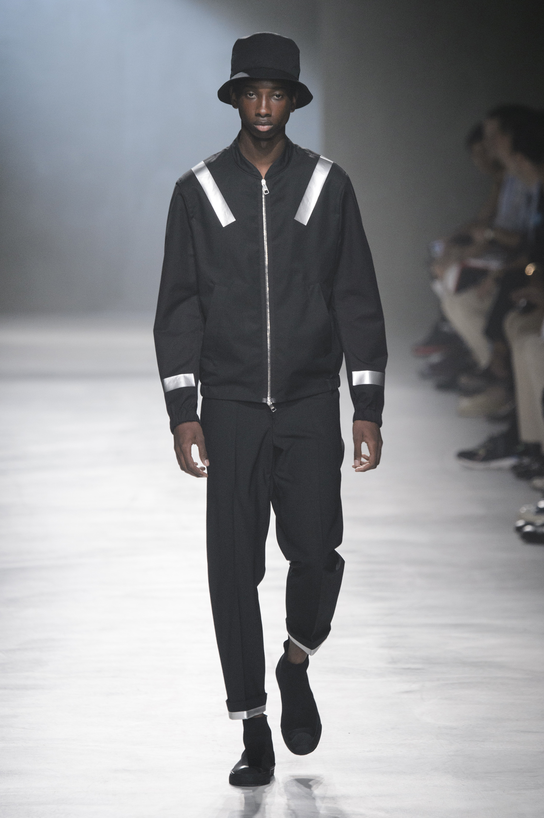 neil-barrett-m-rs18-0009.jpg