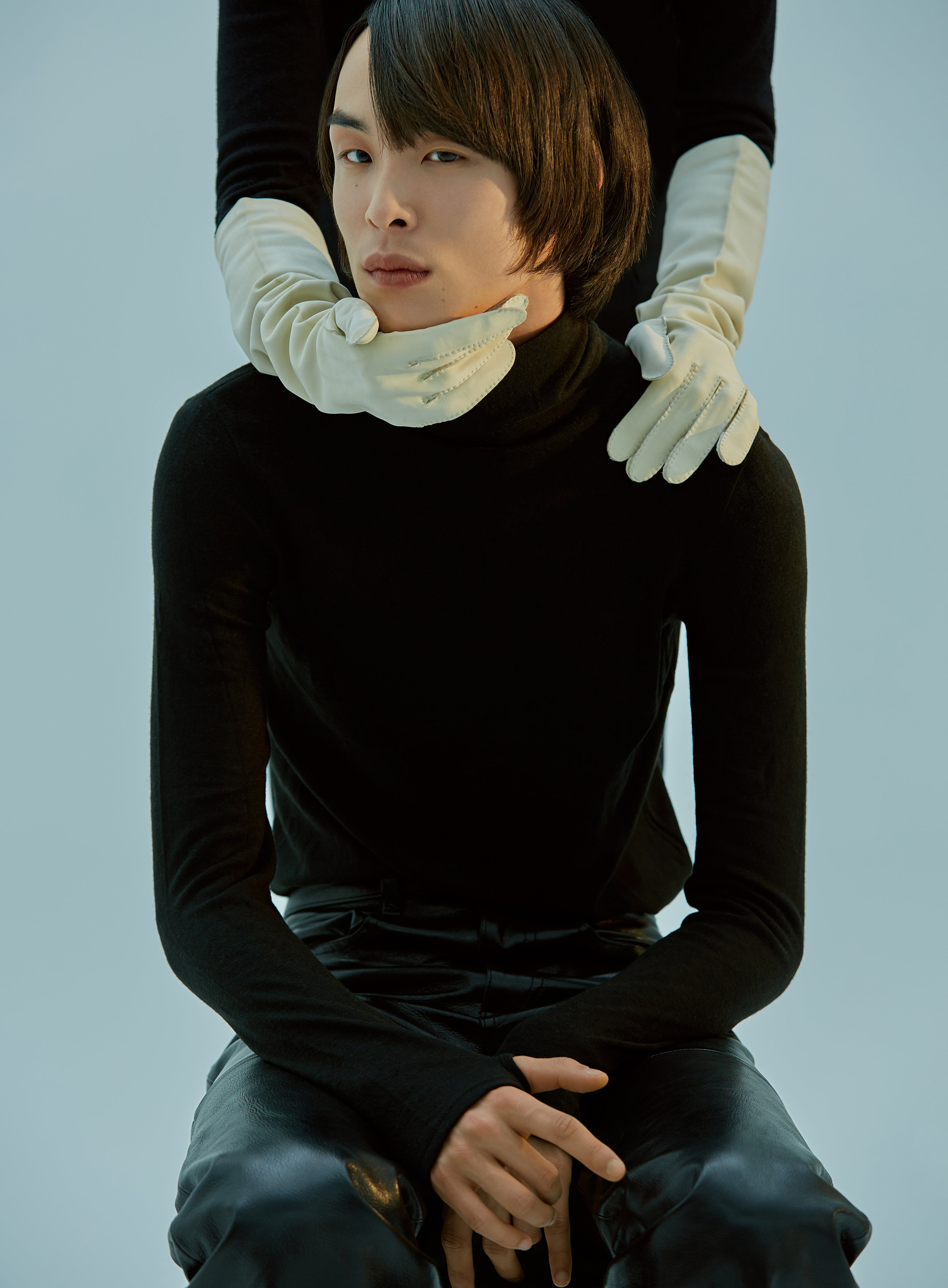 Pullover & Trousers: 87MM
