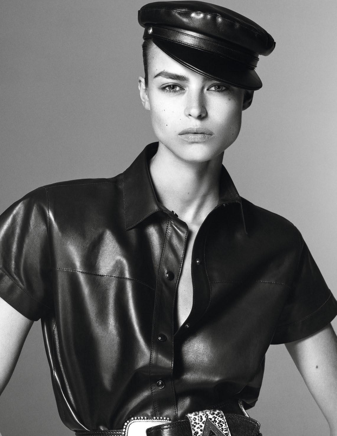 vogue-paris-03-2019_birgir_by_christian-mcdonald9.jpg