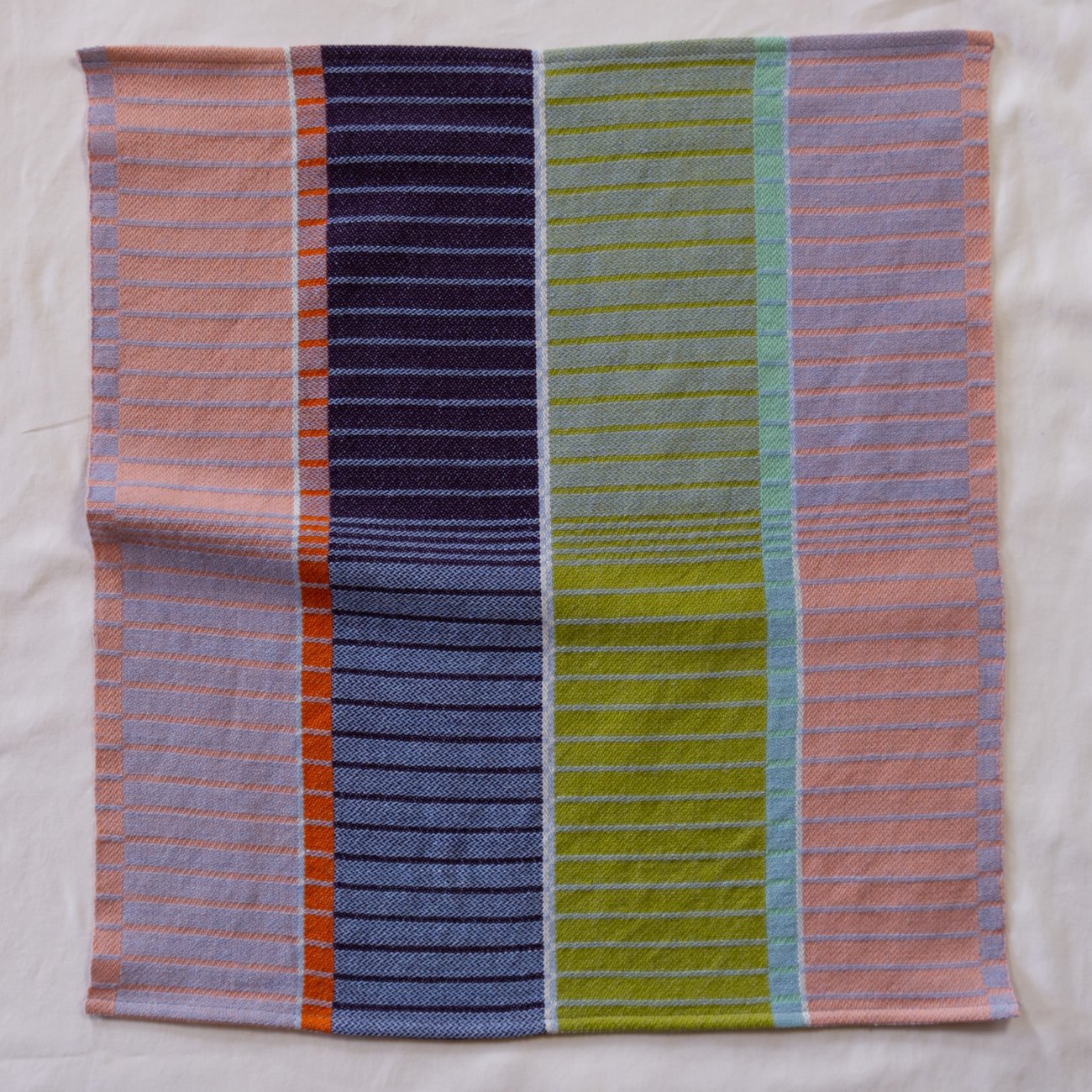 Linen ColorblocK Towel in Ice Front.jpg