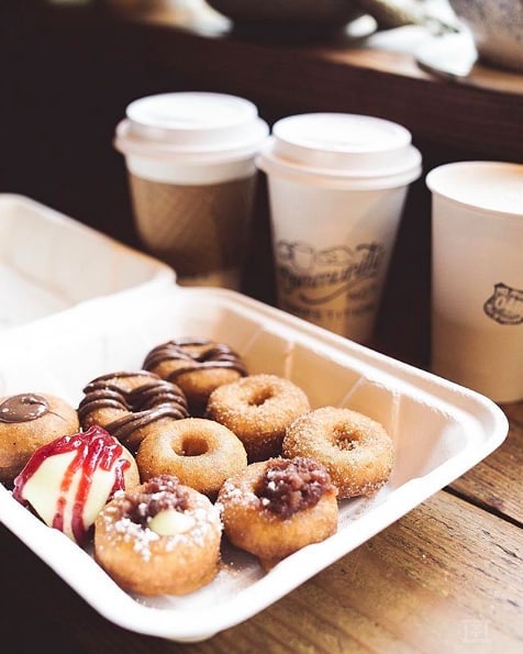 Starting the morning off right. ☕️🍩
(pc:&nbsp;@ttaaang)