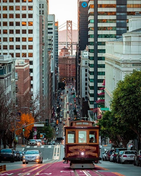 Stunning views of the Golden Gate Bridge. ❤️
(pc:&nbsp;@ryetiongson)