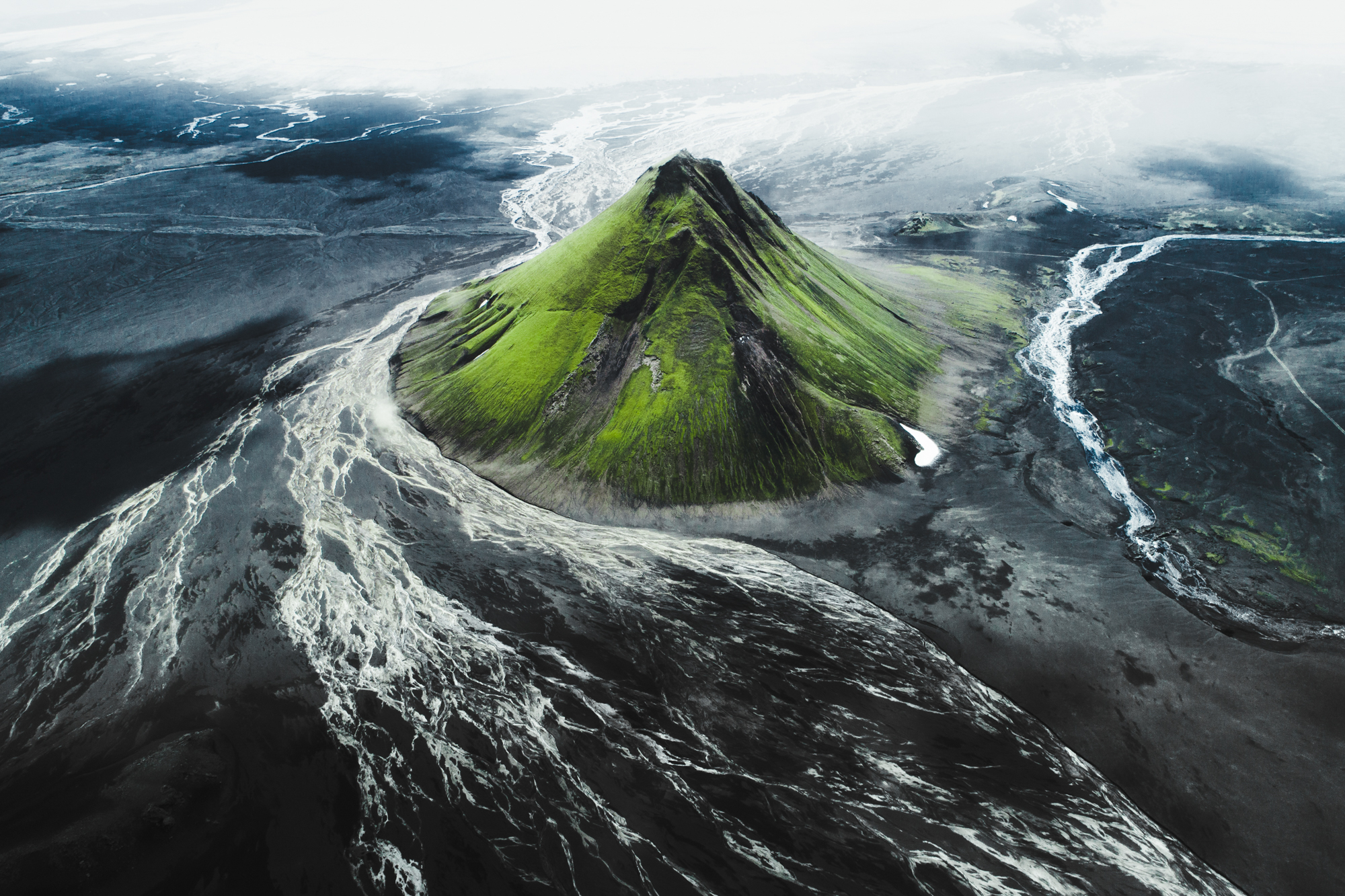 benjamin-hardman-iceland-DJI_0161.jpg