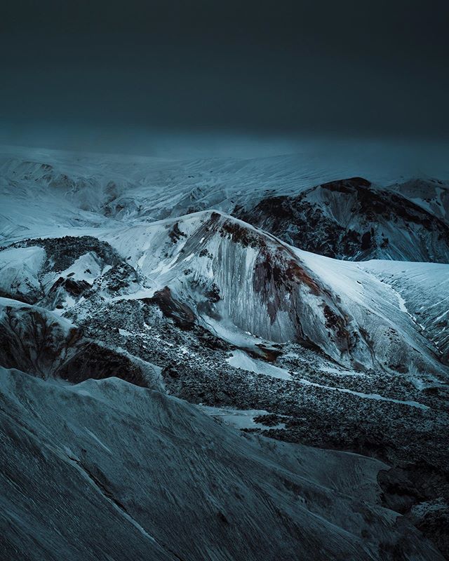 Winter Begins | Photo Expedition. ⁣
Stoked to announce my next photography expedition, this time set in the mountains at home in Iceland. ⁣
⁣
For five days this November, you will be able to join myself, my partner @brokensundowns and our great frien