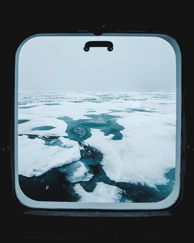 Birkenstocks and wool socks, drinking some coffee and looking out to this view of the sea ice at 80&deg; North. 
Portrait by my friend @stevenherteleer 🙌🏼