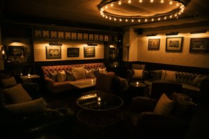 Harp & Crown photo