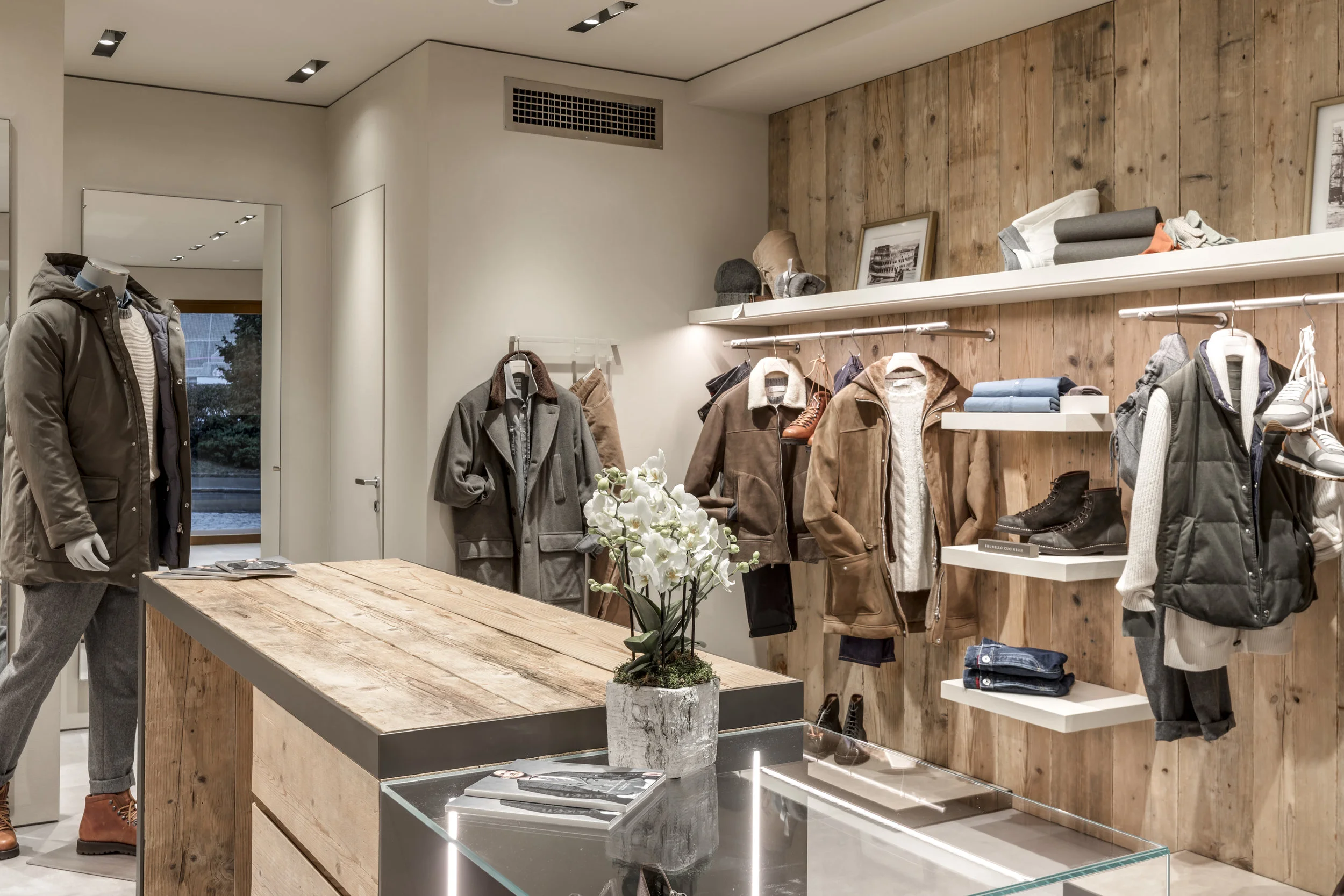 2018 12 24 - Magasin Gstaad - 29LR.jpg