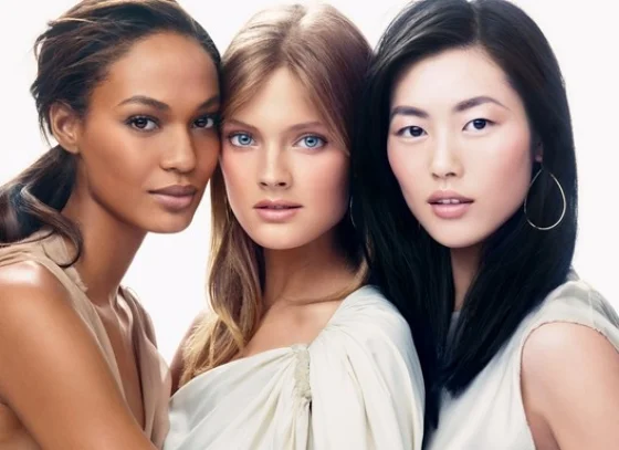 IF THESE 3 WOMEN ALL HAVE ENDO, ALL THREE WOULD HAVE A DIFFERENT HEALING PROTOCOL DUE TO A) THE REASONS THEY DEVELOPED IT, AND B) THEIR EPIGENETIC HERITAGE. THIS MAY BE WHY DIETS YOU'VE TRIED BEFORE DIDN'T FLOAT YOUR GENETIC BOAT.