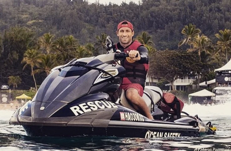 Bryan Philips Lifeguard / Surfer / Kiter / Waterman, North Shore O'ahu "Red Muze is the prevention and cure for any rash. When I'm on the jet ski all day and I don't have to think about a rash it helps me keep my focus on saving lives!"