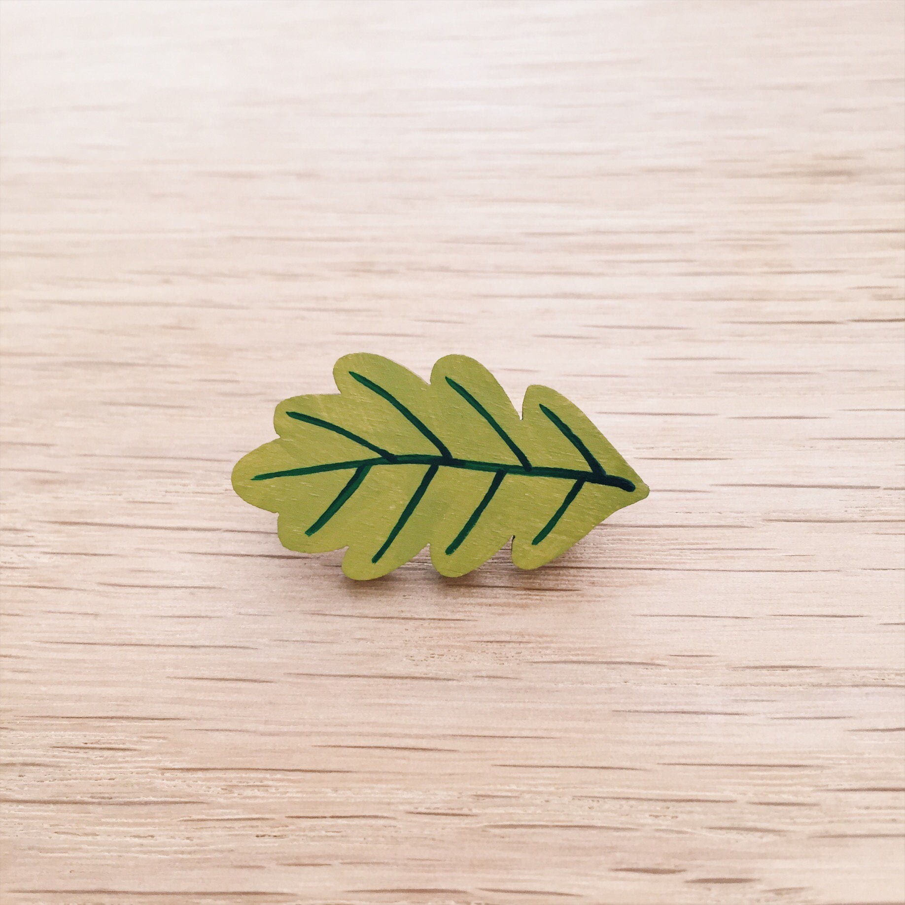 Oak leaf brooch by Whimsy Milieu