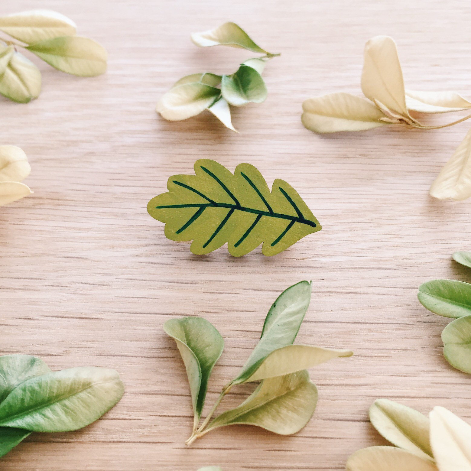 Oak leaf brooch by Whimsy Milieu