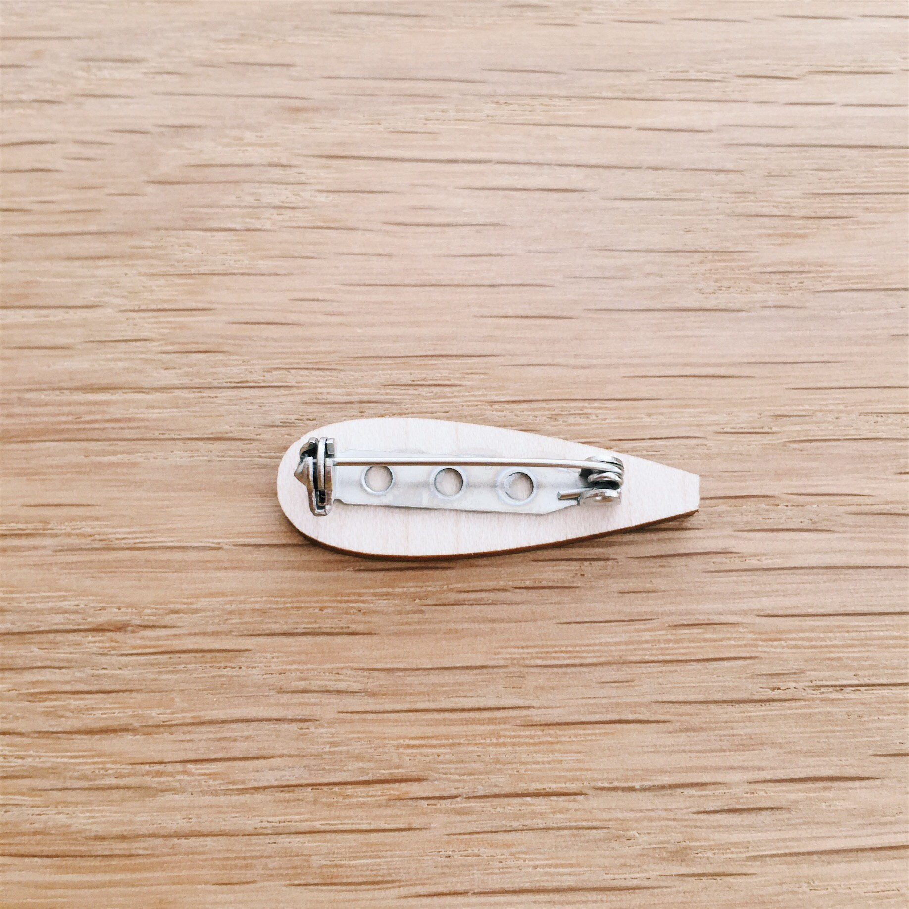 Leafy brooch by Whimsy Milieu
