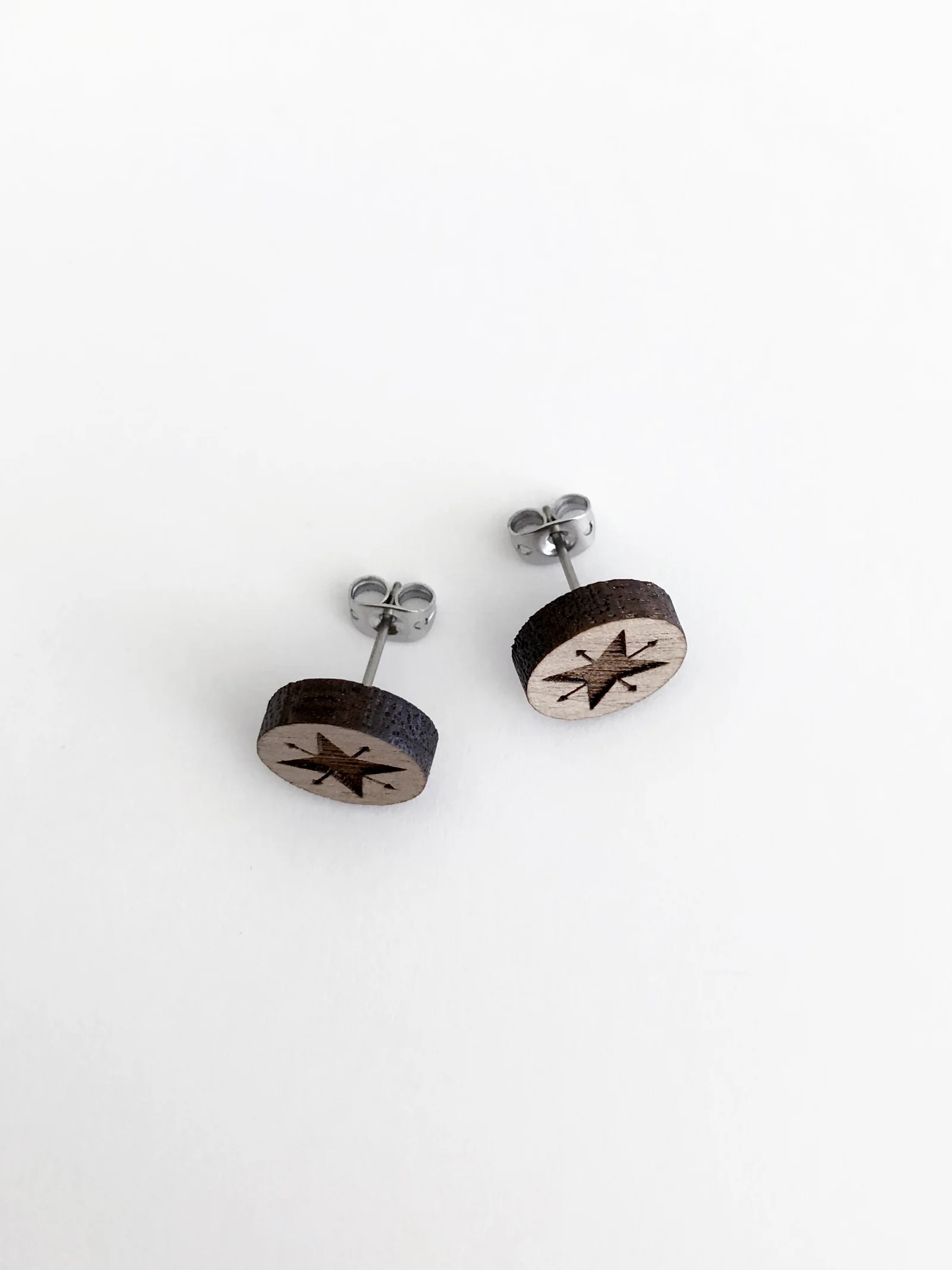 compass_earrings_3.jpg