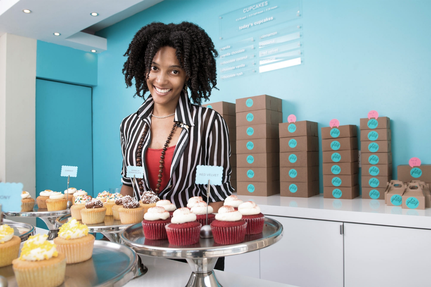 ton-photographyGLITZ-CUP-CAKES- copy copy.jpg