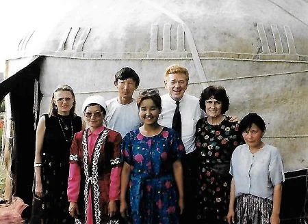 Azerb, Kazak, Uzbek, Bel. 1996 6b.jpg