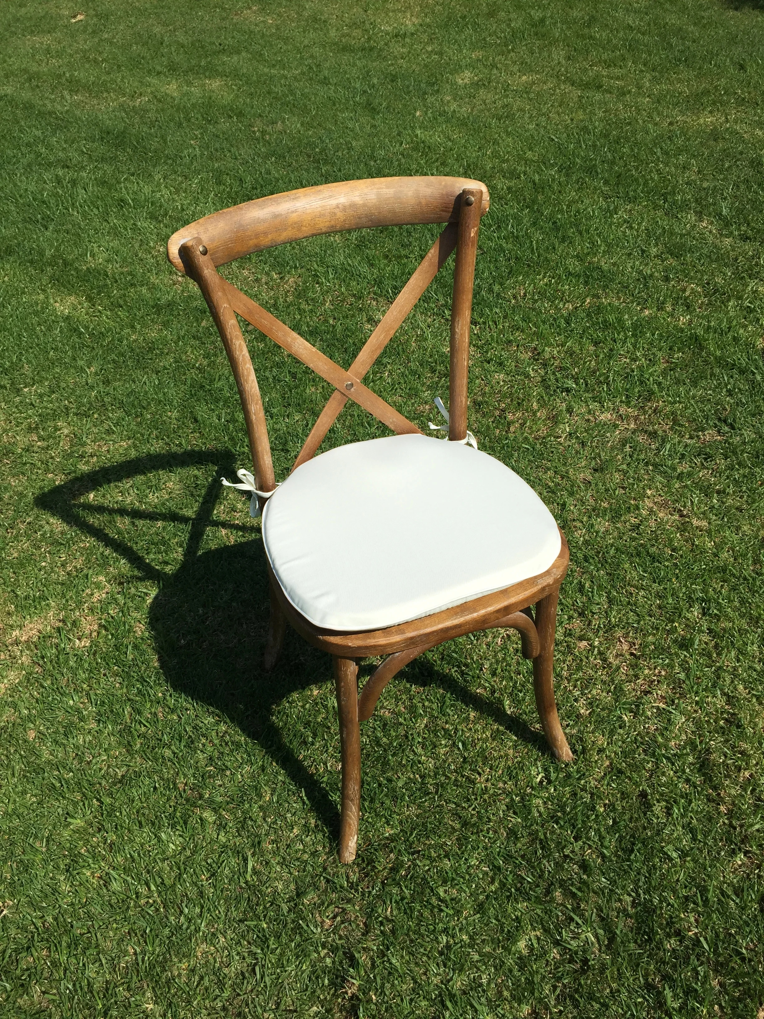 Vineyard Cross Back Chair with Ivory CushionDimensions: 19" wide x 17" deep x 30" tall
