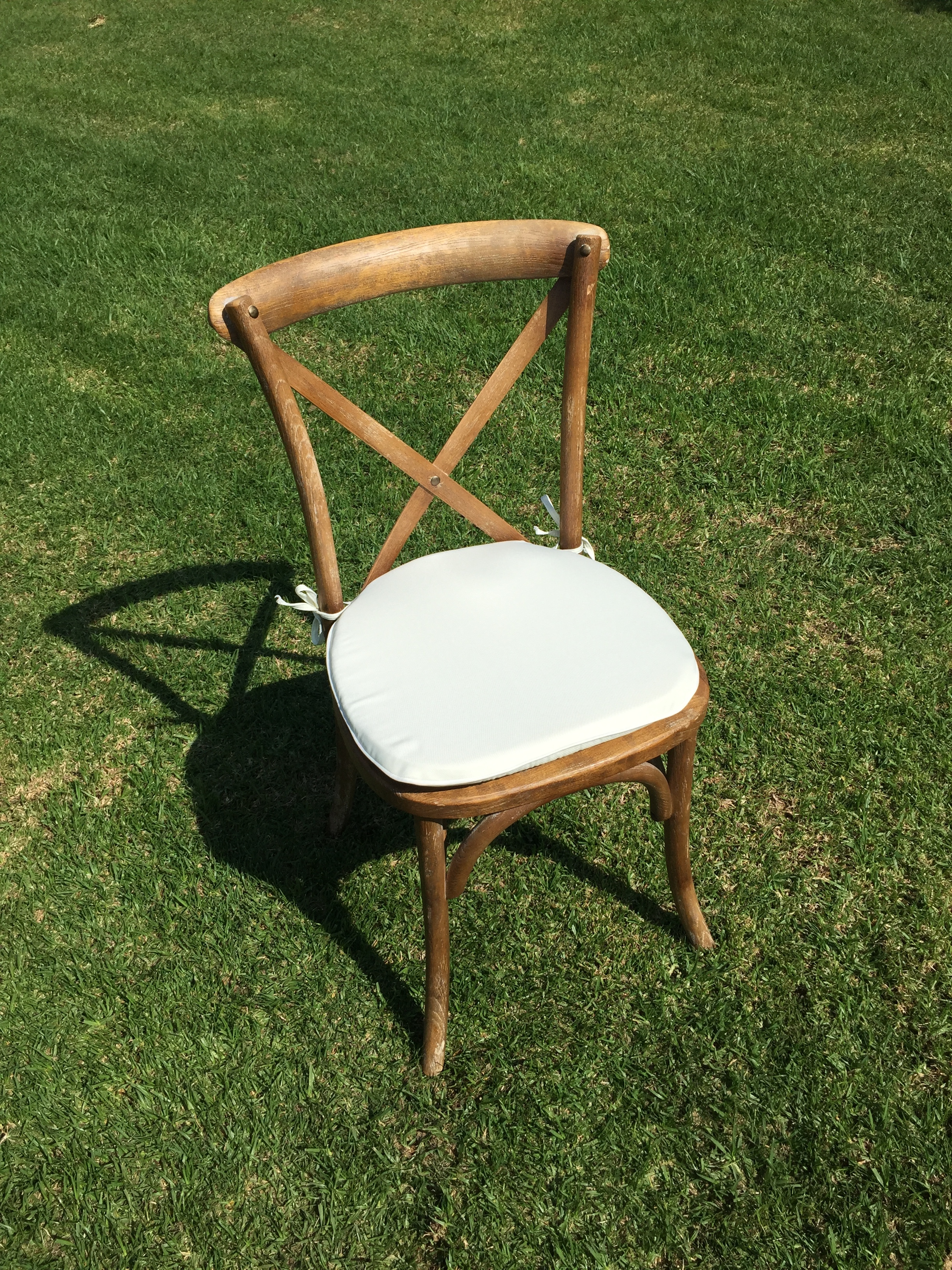 Vineyard Cross Back Chair with Ivory Cushion Dimensions: 19" wide x 17" deep x 30" tall