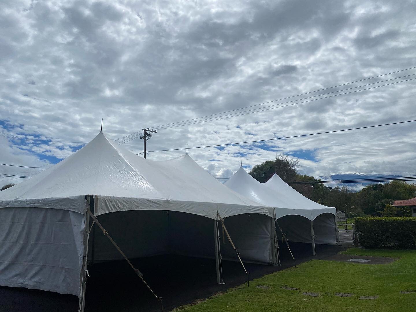 20x tents for classrooms at Environet. @bigislandtents #hawaiievents #bigislandtents #bit20x30peakedtent