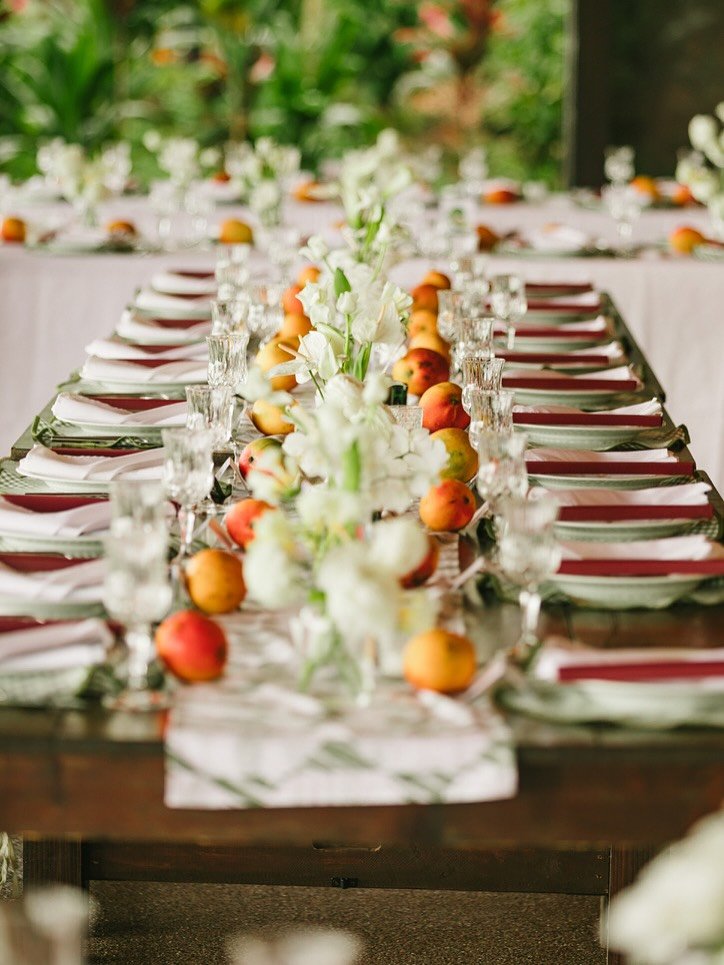 Wedding perched above Kona in holualoa town. Featuring our dark wood farm tables, market lighting, rattan lanterns, 3-tiered lanterns, silver hex flatware, plates, cross back chairs and special order linens. 

Rentals: @bigislandtents 
Venue: @holual
