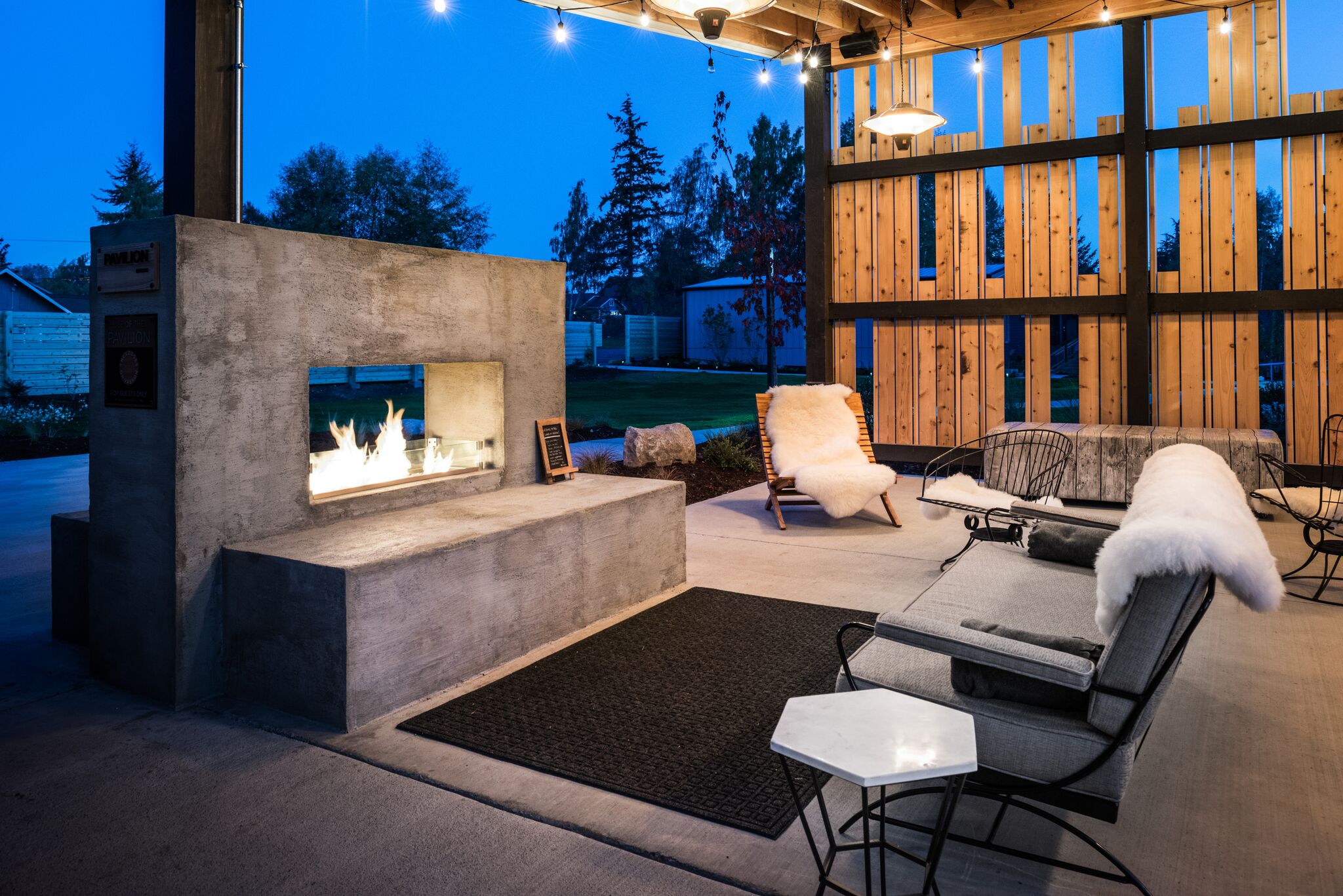 lodges_on_vashon-270_preview.jpg