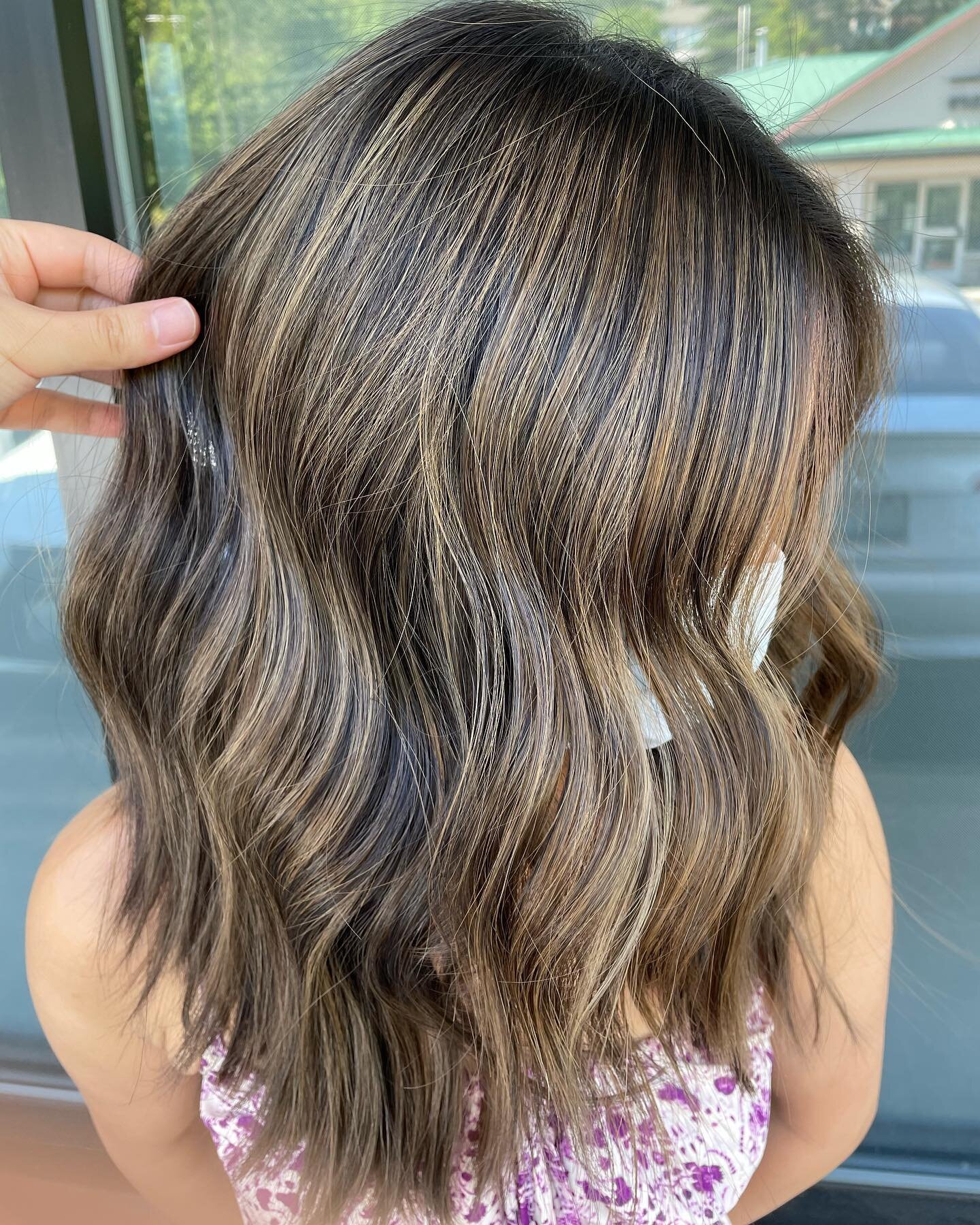 Natural brown dimensional balayage by Kee 🔑
.
.
.
.
. . . . . . . #dimensionalbalayage #olaplex #btcpics #redken #hairtransformation #licensedtocreate #hairofinstagram #haircutsseattle #balayage #modernsalom  #haircutsseattle #balayges #modernsalon 