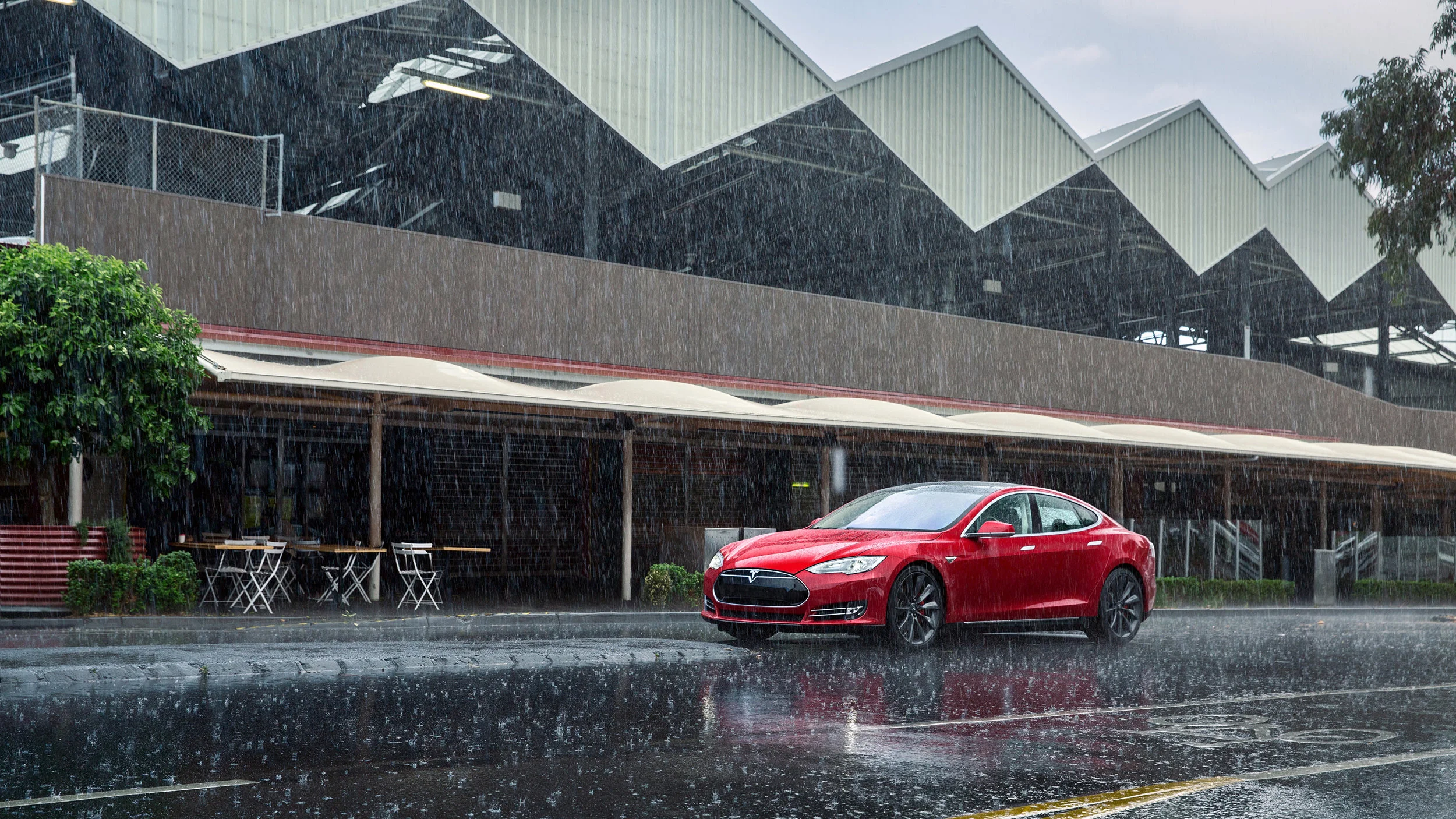 Is it possible to water wash Tesla cars?