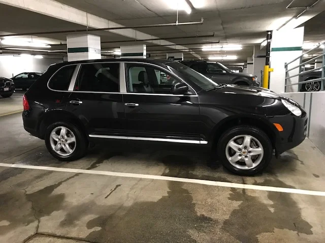 Porsche Cayenne 2.jpg