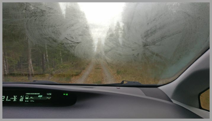 streaky windshield 1 MOD.jpg