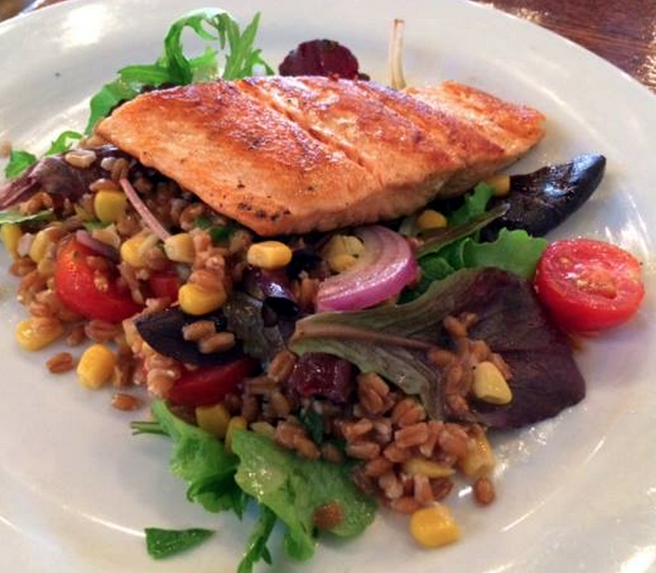 Grilled Salmon & Farro Plate