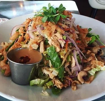ASIAN SALAD