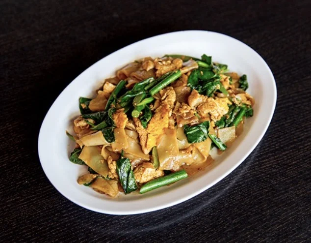 Pad See Eew - Chicken 