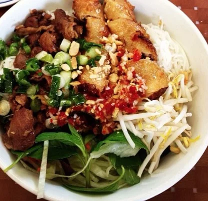 Grilled Pork Vermicelli and Fried Roll