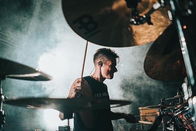 I miss waking up in a different place everyday // @lukehollandd // Bali, Indonesia &bull;
&bull;
&bull;
#bali #drums #drummer #lhasia2019 #lukeholland #remo #dwdrums #vicfirth #meinl #bali #indonesia #tour #sonyalpha