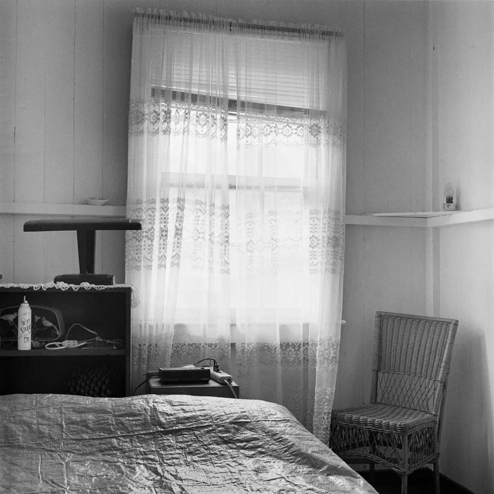 68_guest bedFLAT.jpg