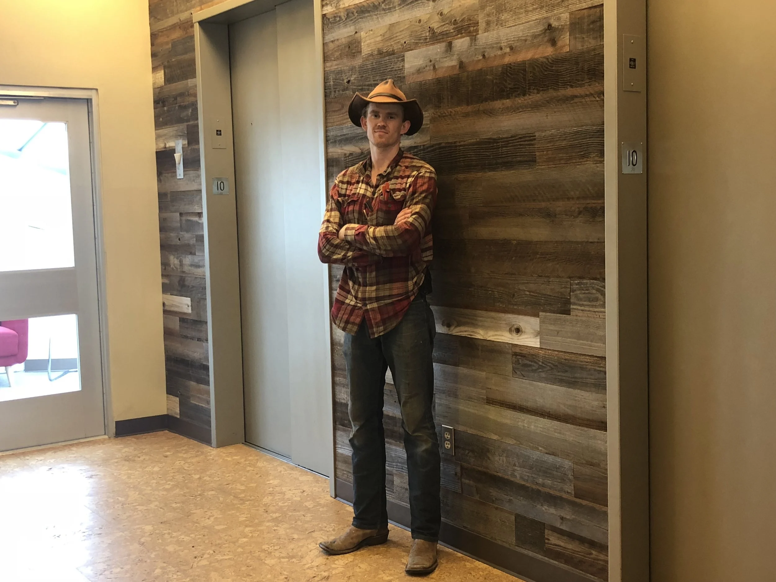 Wood panelling installation