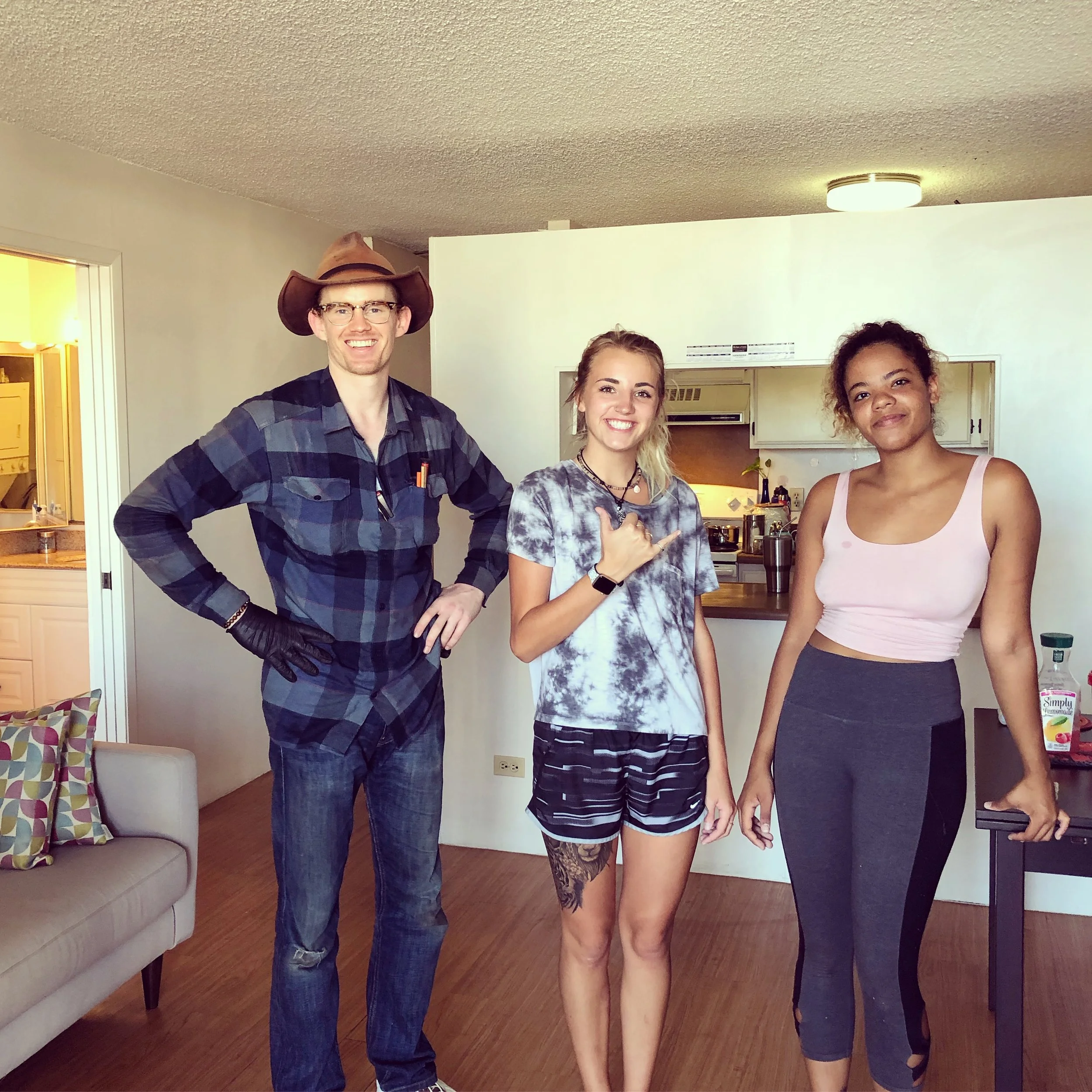 Bixno Handy cleaning crew